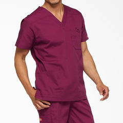 Men's EDS Signature V-Neck Scrub Top