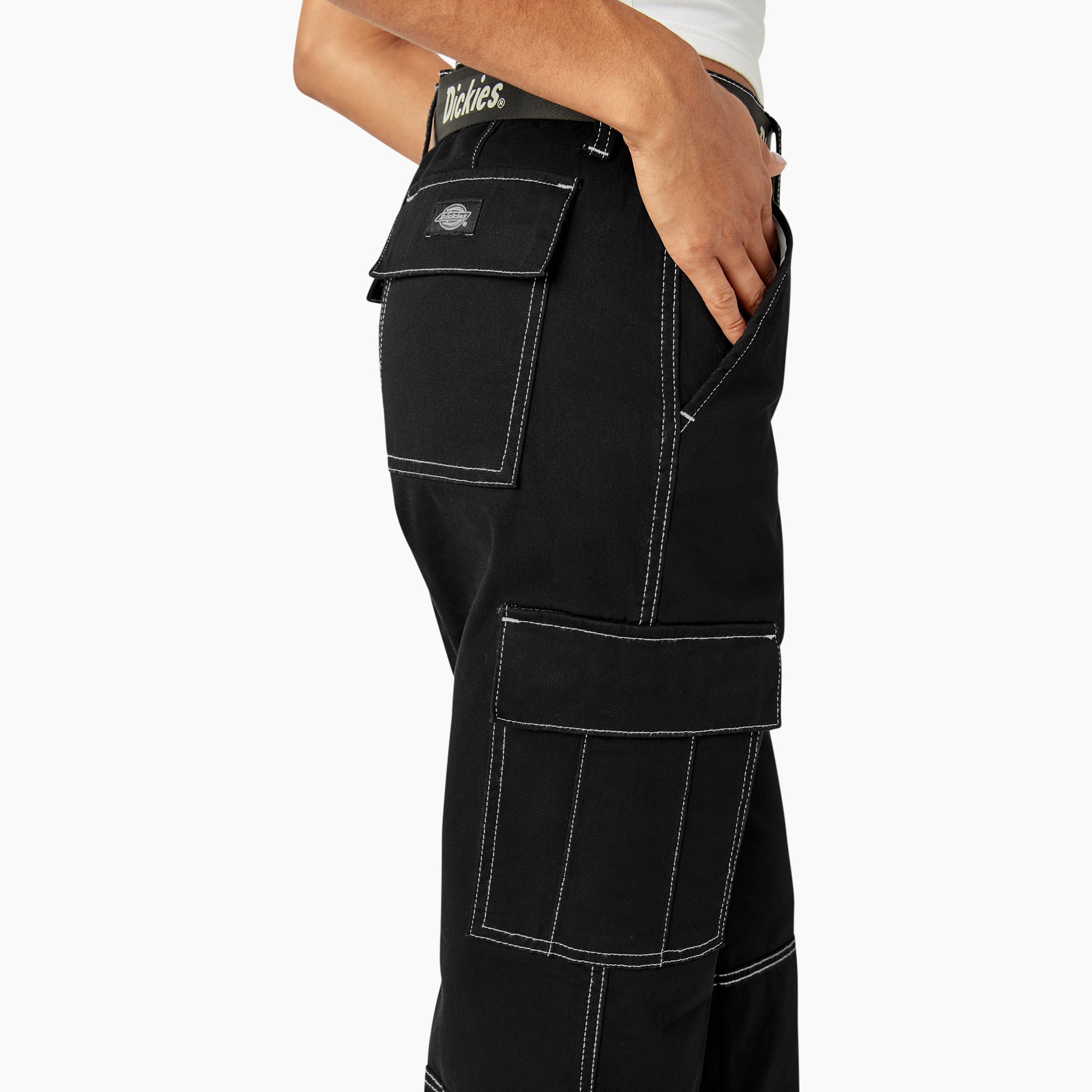 Women's Relaxed Fit Contrast Stitch Cropped Cargo Pants